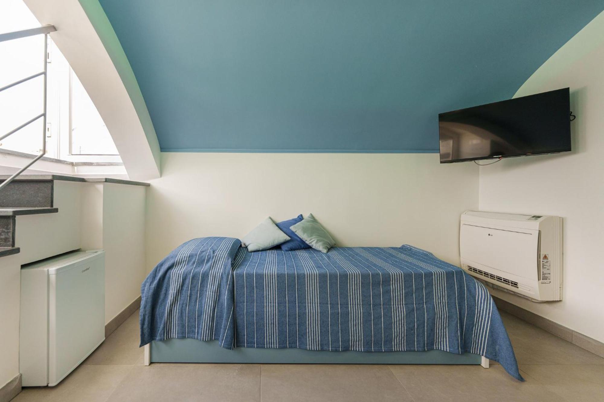 Le Rondinelle Rooms Прочида Экстерьер фото