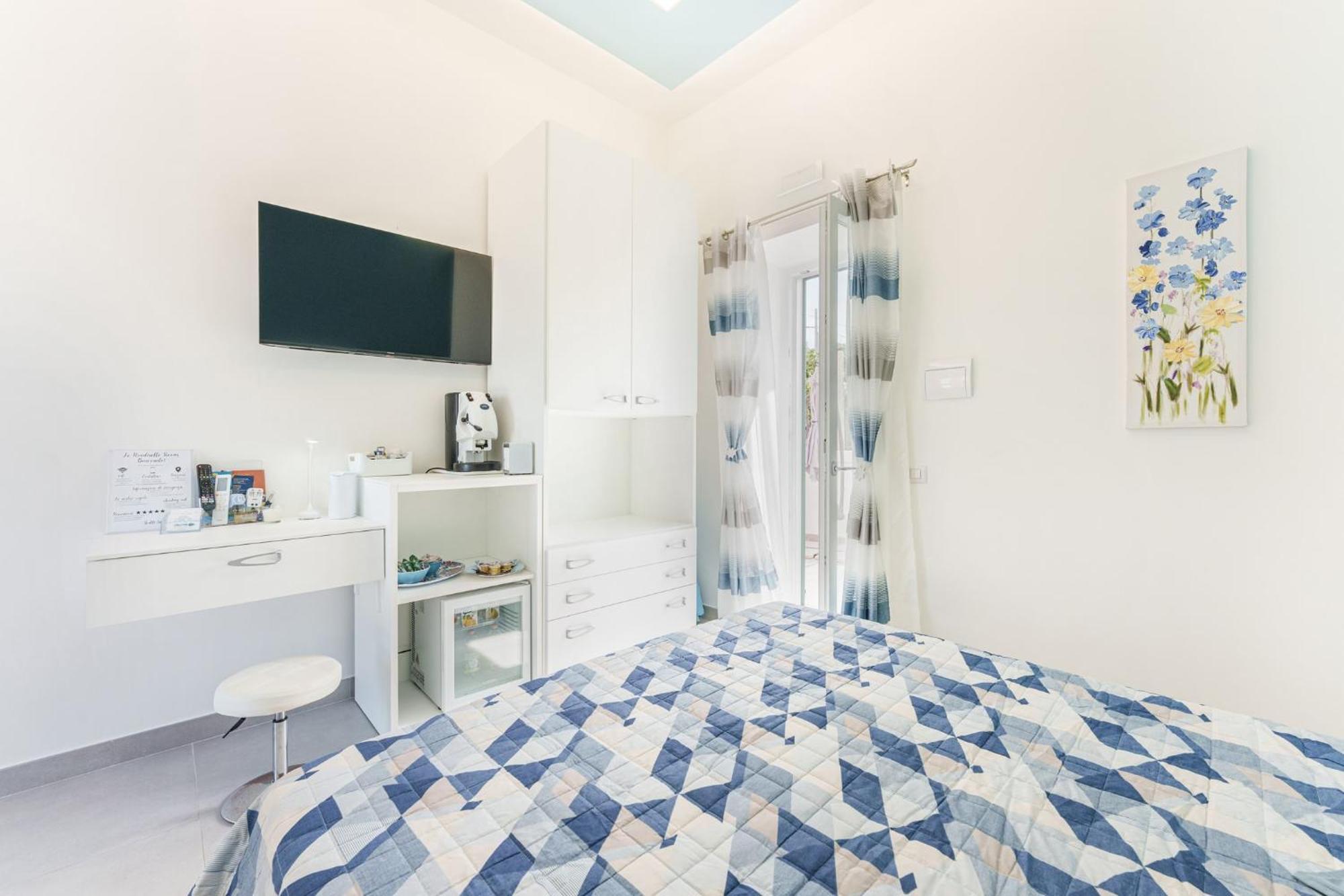 Le Rondinelle Rooms Прочида Экстерьер фото